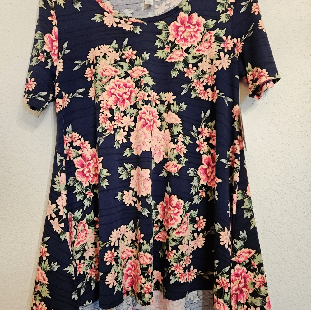 Lularoe perfect t small new with tags floral